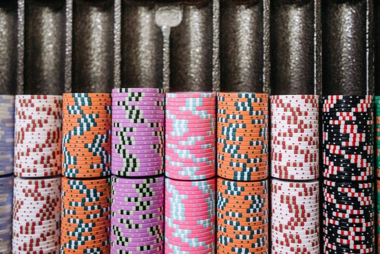 Welke online casinos zijn aanbevolen door casino guru?